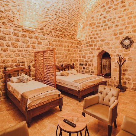 מרדין Hanedan Konagi Butik Otel Deluxe King Triple Room Anka מראה חיצוני תמונה